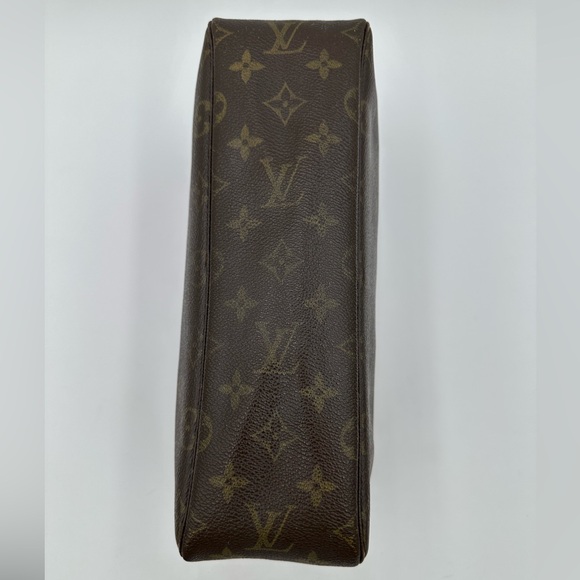 Vintage 1980s  Louis Vuitton Monogram Trousse Toilette 28 Pouch - Picture 10 of 15